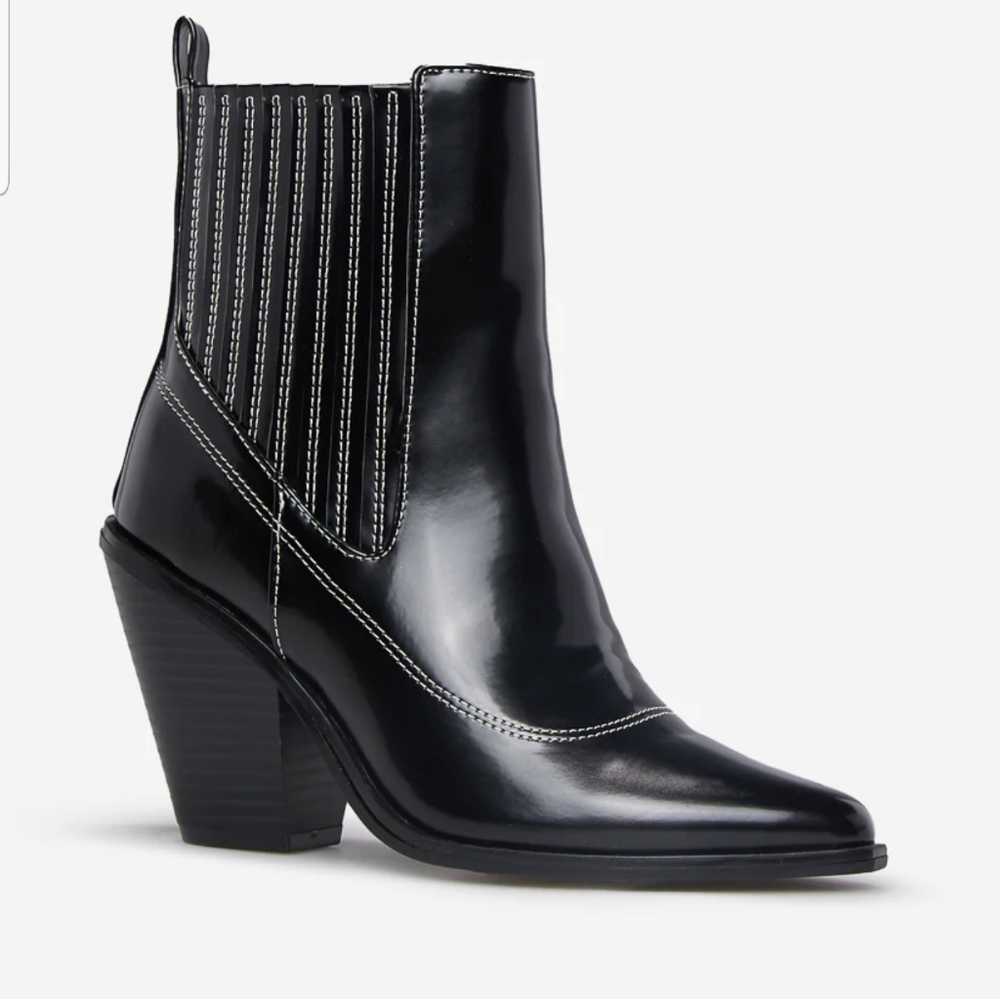 Shoe Dazzle Black Ankle Boots - Picture 2 of 7